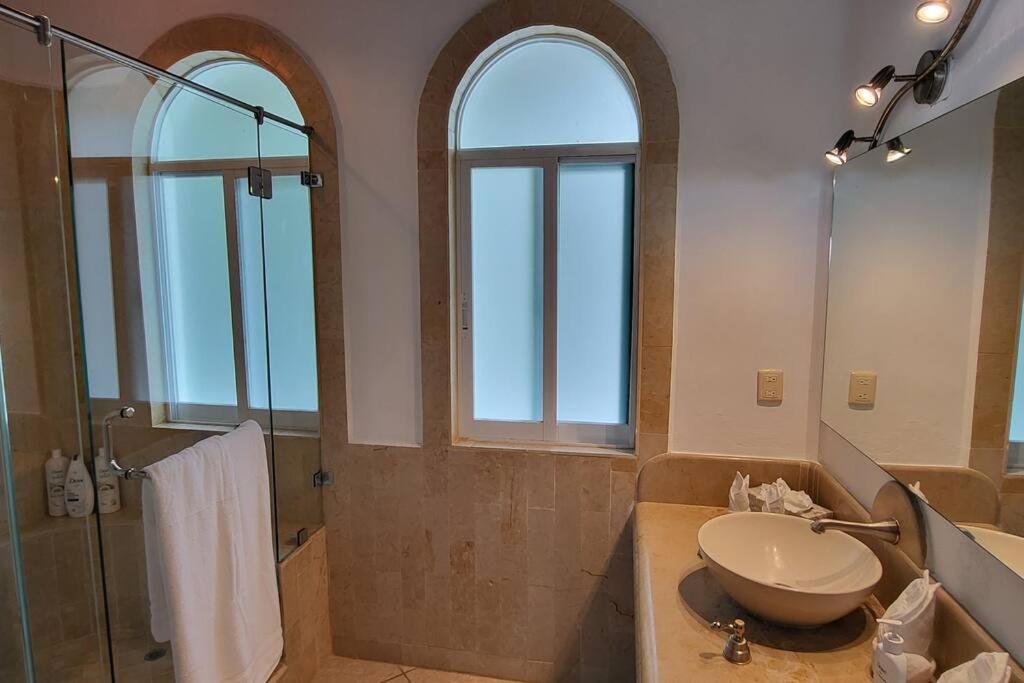Villa Martha Garza Blanca - Heated Pool, Chef & Full Staff Included Puerto Vallarta Exterior foto